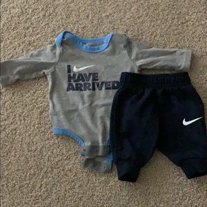 Nike 2 piece 3m